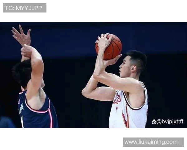 武汉篮球队战术解析与对手对比深度剖析 武汉篮球队战术解析与对手对比深度剖析